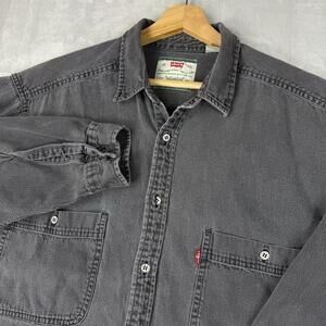 Vintage Levi’s Denim Button Up Shirt Men Size XL Gray Washed Workwear Faded 90s